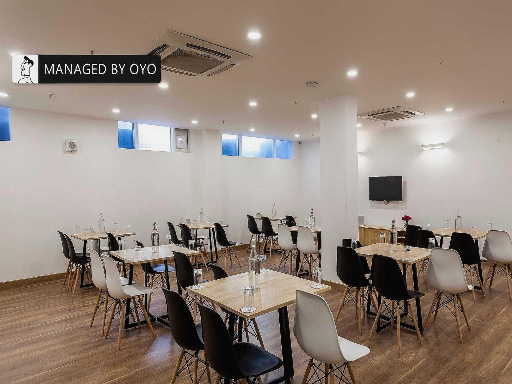 Hotel Gautam Residency Νέο Δελχί Εξωτερικό φωτογραφία